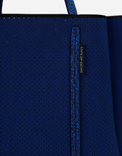 Load image into Gallery viewer, Cityscape mark II tote in navy with blended rope