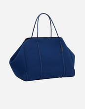 Load image into Gallery viewer, Escape™ tote in navy with blended rope