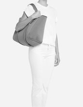 Load image into Gallery viewer, City East West tote in black
