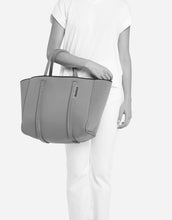 Load image into Gallery viewer, City East West tote in black
